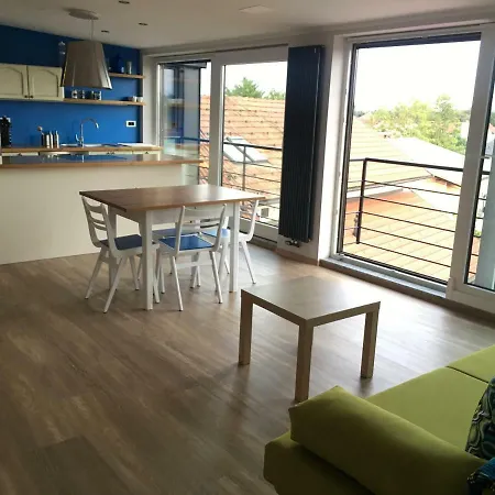 Modern Bright With Free Parking Space Апартаменты